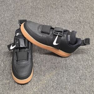 Nike Air Force 1 Men's Size 12  Black Utility Low Strap Shoes 2018 A01531-002